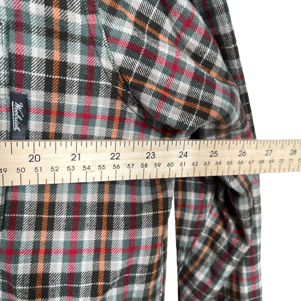 Woolrich Flannel Button Down Shirt Mens Large Red Plaid Cotton - Picture 11 of 11
